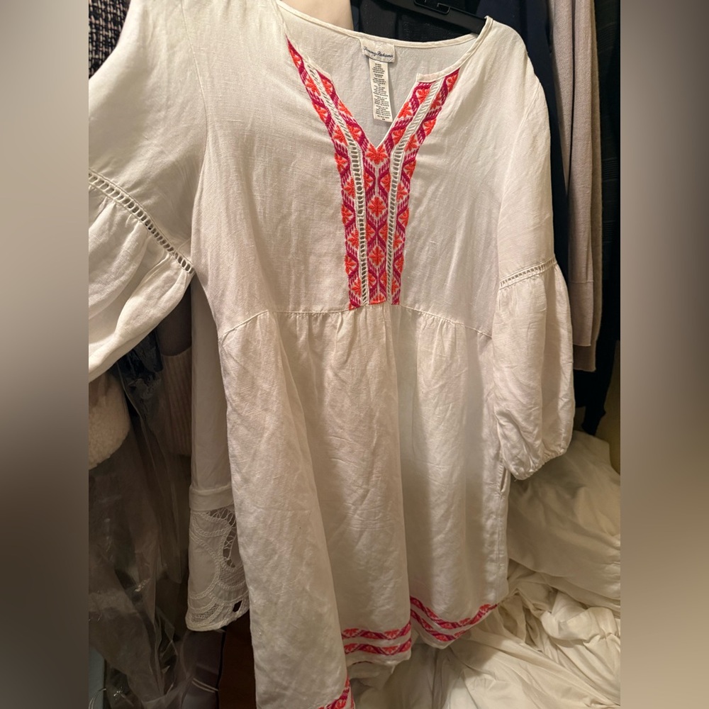 Tommy Bahama St Lucia Embroidered Dress/ Cover Up Coastal. Worn once. Too big